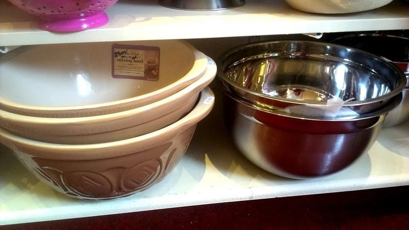 A range of cooking bowls sold in our store.